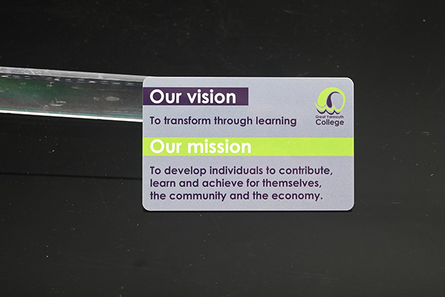 酒泉公交滴膠卡系統(tǒng)升級后將支持移動NFC手機刷卡 酒泉公交滴膠卡系統(tǒng)升級后將支持移動NFC手機刷卡