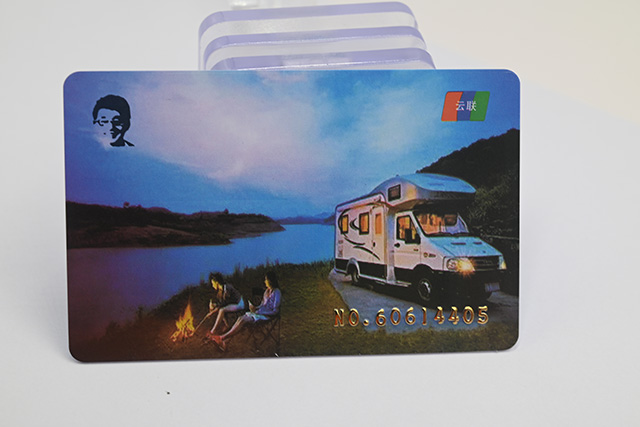 水晶滴膠卡的4大優(yōu)點(diǎn)? 水晶滴膠卡的4大優(yōu)點(diǎn)?