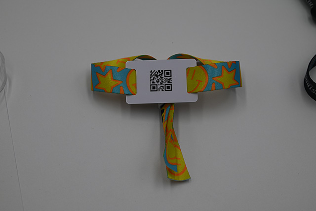 腕帶式有源鑰匙卡扣，方便又實用！