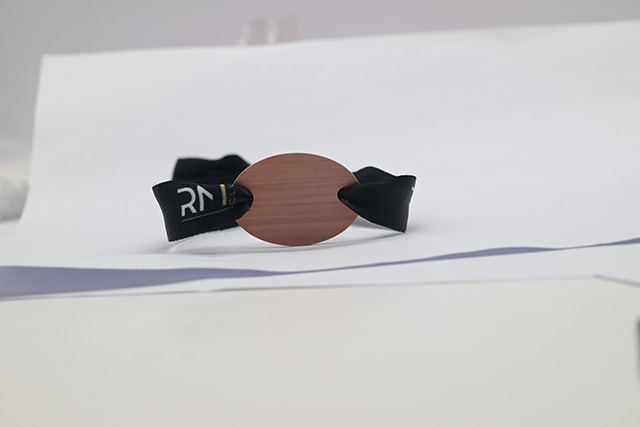 IC卡系統與ID卡系統的比較 IC卡系統與ID卡系統的比較